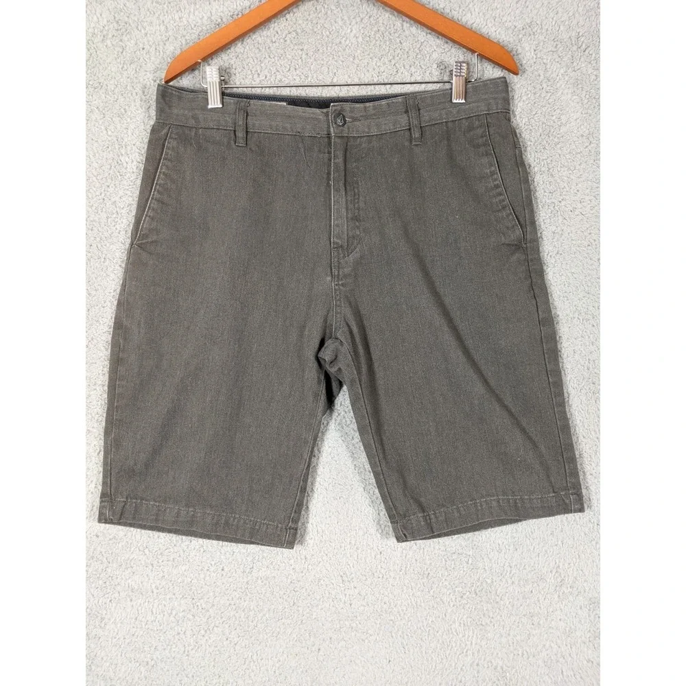 Volcom VMonty Chino Shorts Mens 32 Gray Flat Front Pockets Golf Skater Casual